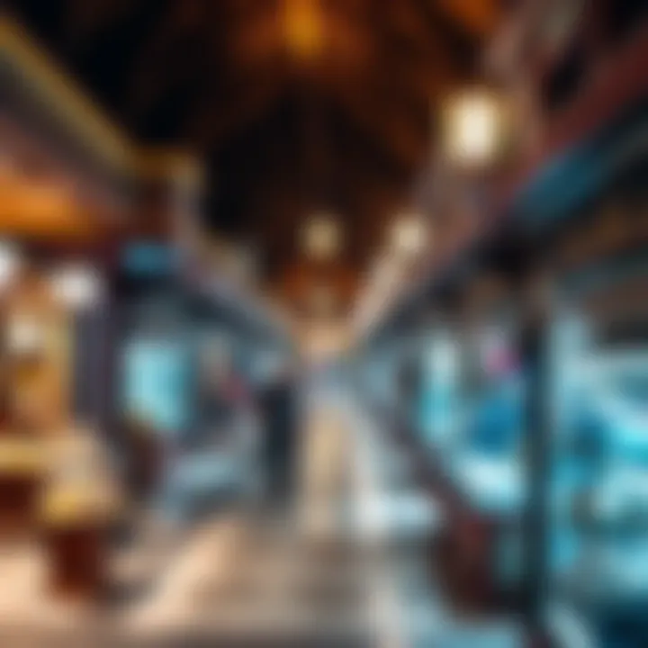 Souk Madinat Jumeirah: A Fusion of Tradition and Modernity The bustling Souk Madinat Jumeirah reflecting traditional markets and modern luxury